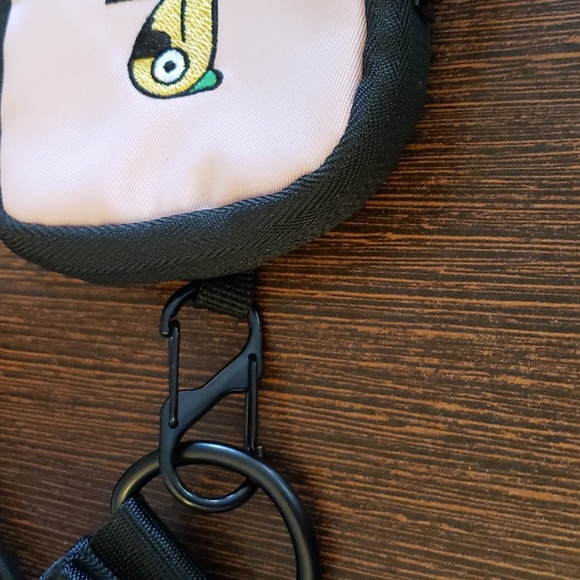 Pink and Grey Padded Travel Pack with 2 Zippered Pockets and Detachable Pouch - Picture 9 of 10